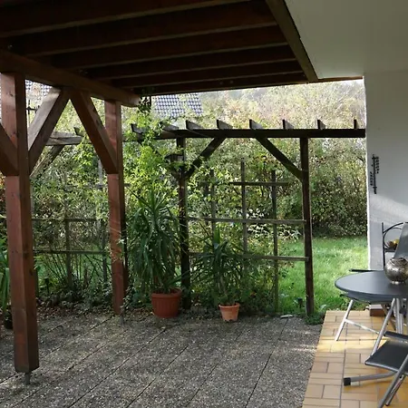 Großzügige Wohnung mit Terrasse und Gartenzugang. Bindlach Exterior foto