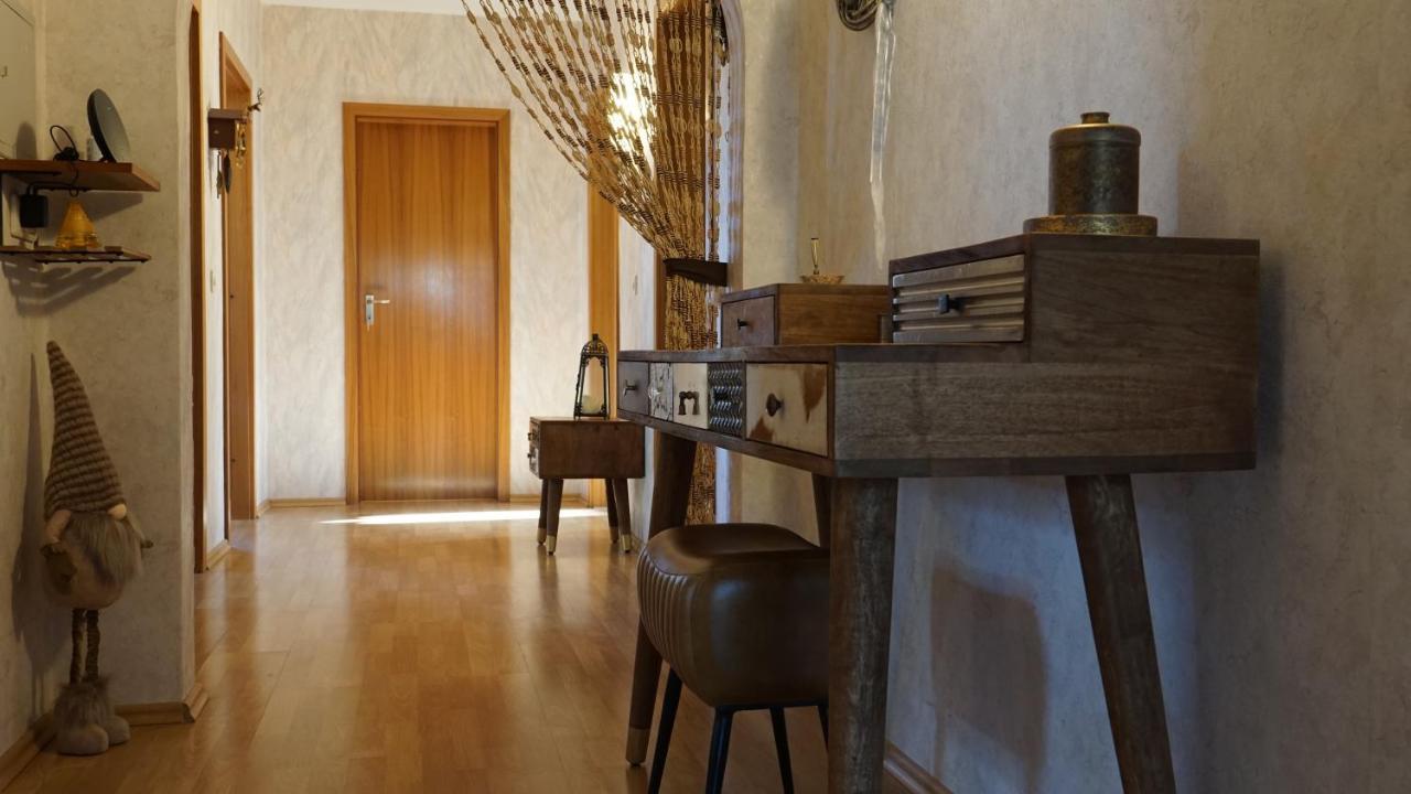 Grosszuegige Mit Terrasse Und Gartenzugang - Komplette Erdgeschoss Apartment Bindlach