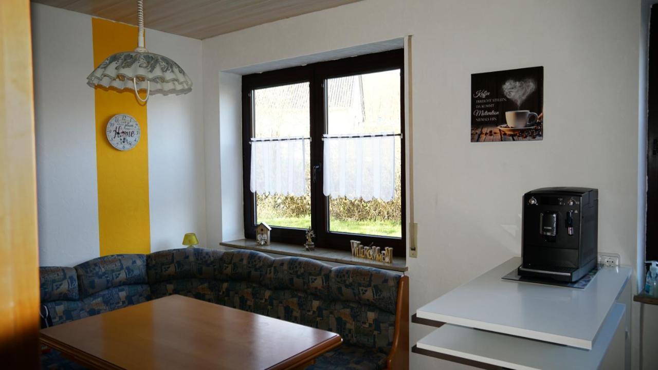 Grosszuegige Mit Terrasse Und Gartenzugang - Komplette Erdgeschoss *