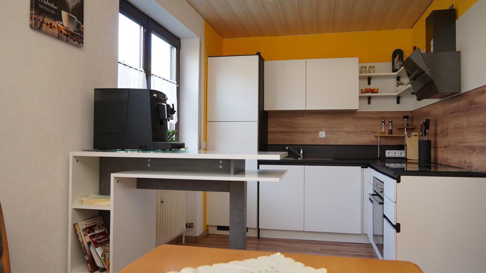 Grosszuegige Mit Terrasse Und Gartenzugang - Komplette Erdgeschoss * Bindlach